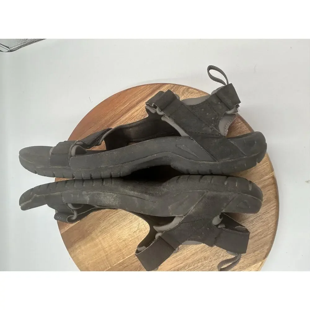 Teva Sandals Mens Sz 9 Black Hook & Loop Strap Sport Hiking Water Minimal Summer